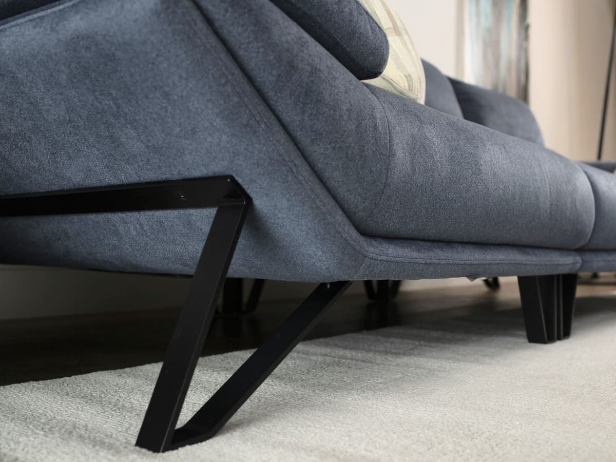 ספת שזלונג FLY  במגוון ריפודים וצבעים