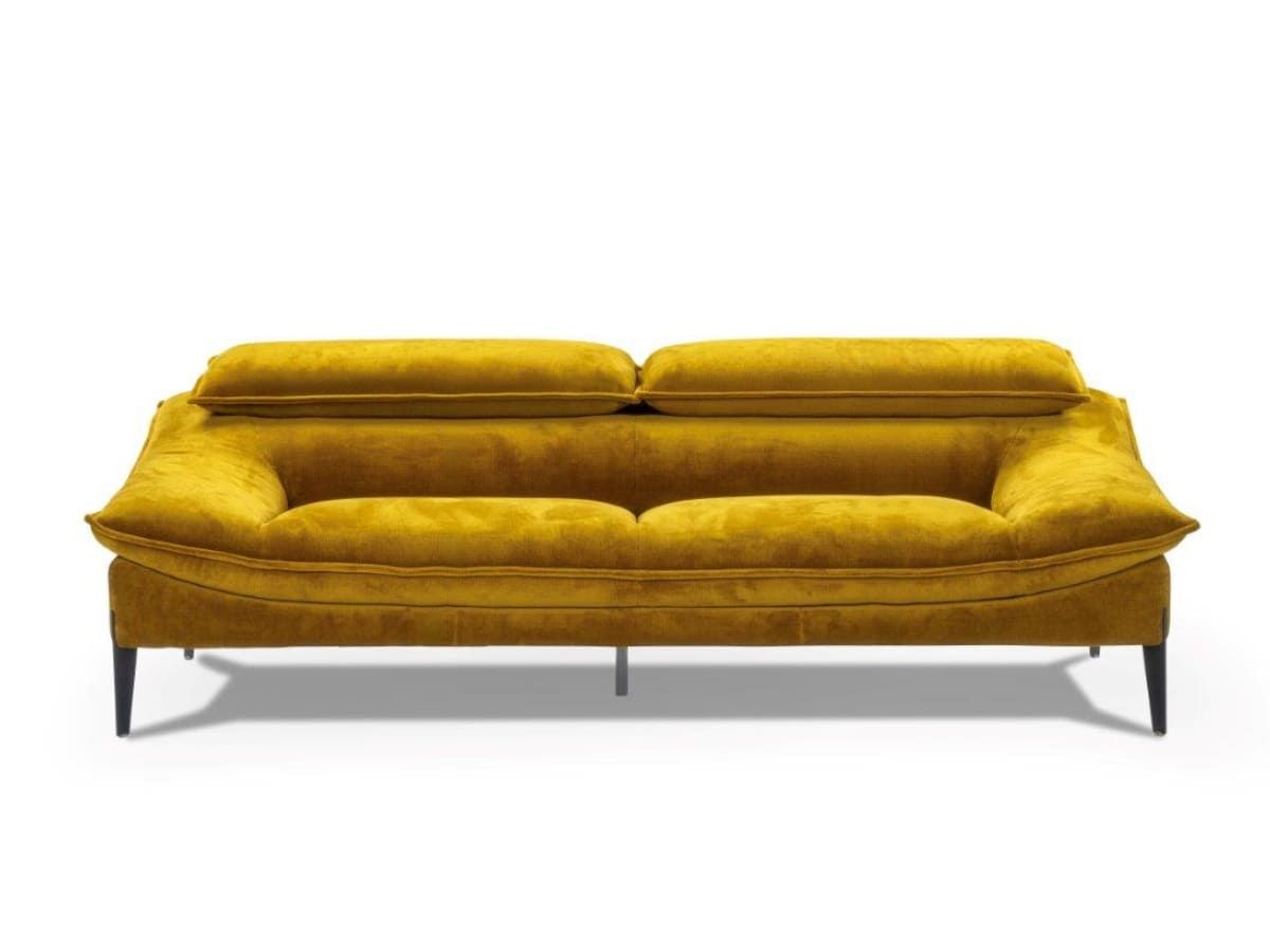 ספה תלת מושבית FLAN במגוון ריפודים וצבעים