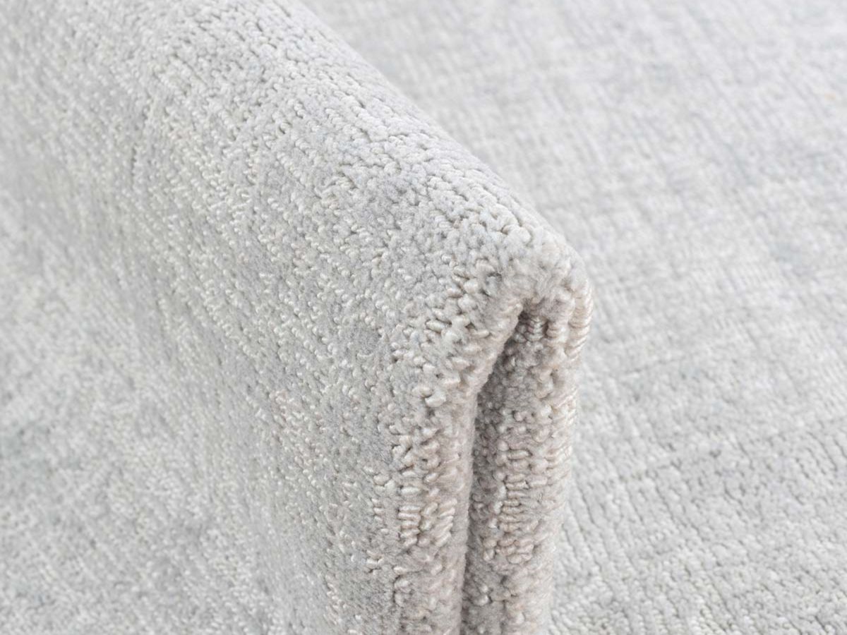 שטיח NOA אפור - 200X290 במגוון ריפודים וצבעים