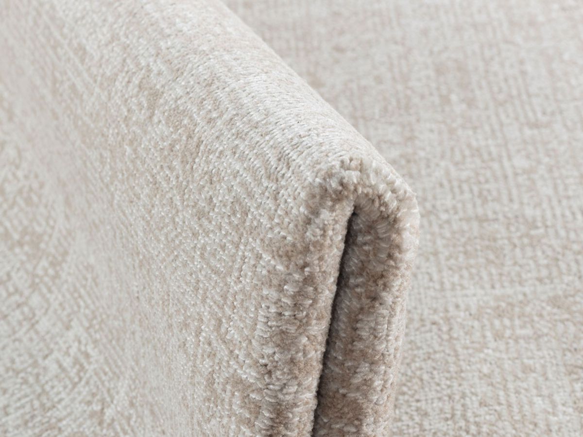 שטיח NOA בז׳- 200X290 במגוון ריפודים וצבעים